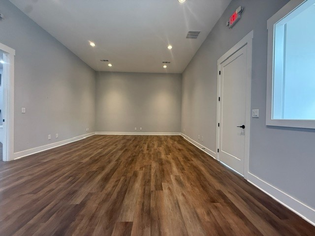 More Photos Of 9236 Main St, Woodstock Office Residential For Lease