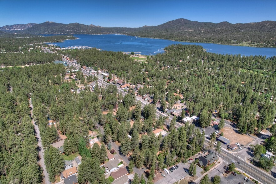 More Photos Of 41659 Big Bear Blvd, Big Bear Lake Office Residential For Lease