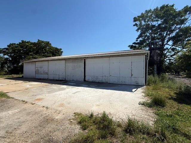 More Photos Of 145 Seays dr, Dillwyn Warehouse For Lease