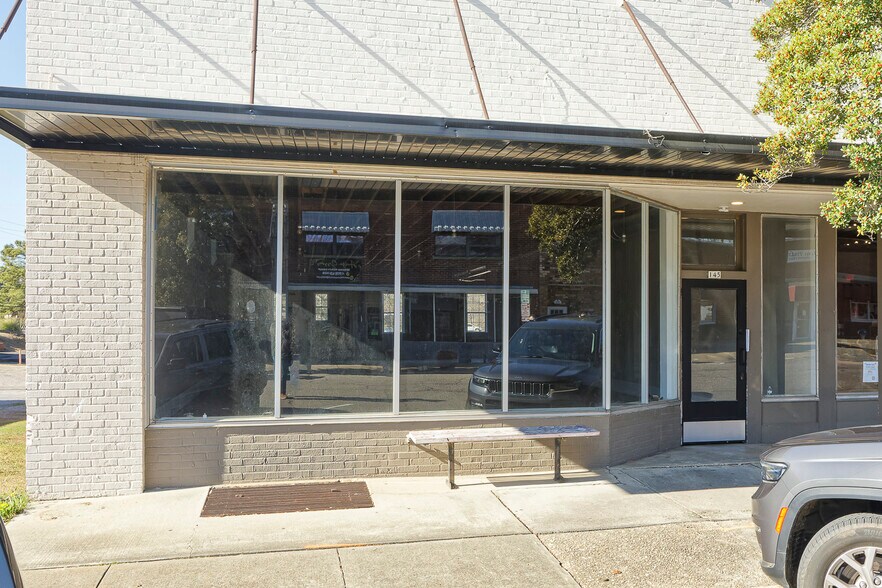 More Photos Of 145-147 N Steele St, Sanford Storefront For Lease