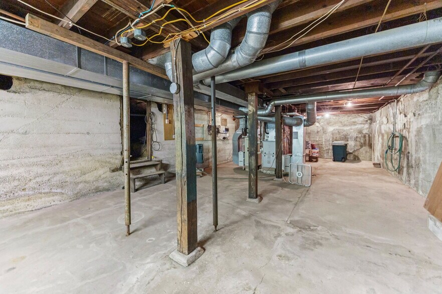 More Photos Of 1800 South St, Lafayette Office For Sale