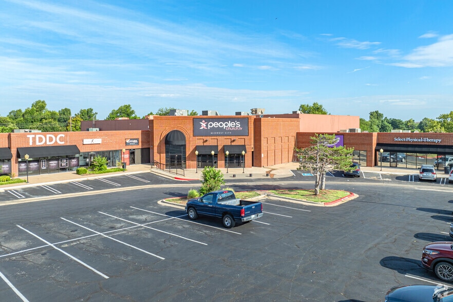 More Photos Of 351 N Air Depot Blvd, Midwest City Unknown For Lease