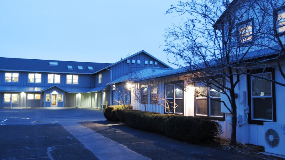 More Photos Of 1925 E Prater Way, Sparks Office For Sale