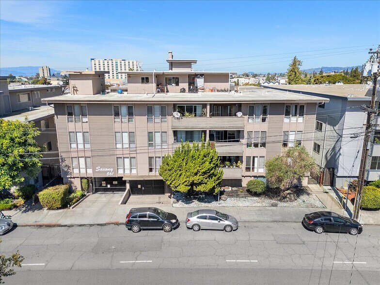 Primary Photo Of 561 Oakland Ave, Oakland Apartments For Sale