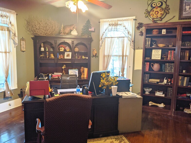 More Photos Of 1105 N Main St, Conyers Healthcare For Sale