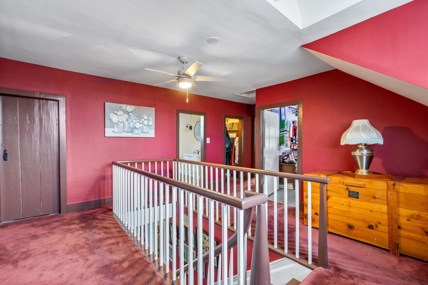 More Photos Of 69 Lippincott Rd, Wallkill Lodge Meeting Hall For Sale