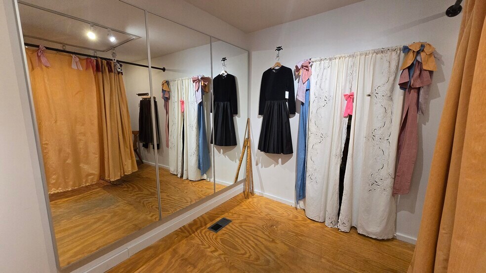 More Photos Of , Baltimore Unknown For Sale