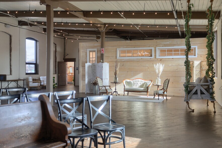 More Photos Of 124 N. 5th Street, Lebanon Warehouse For Sale