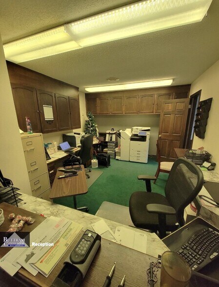 More Photos Of 3111 McClelland Blvd., Joplin Office For Sale