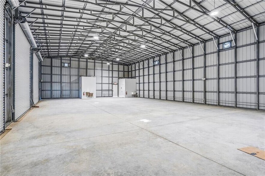 More Photos Of 916 19th Avenue ave, Vero Beach Industrial For Sale