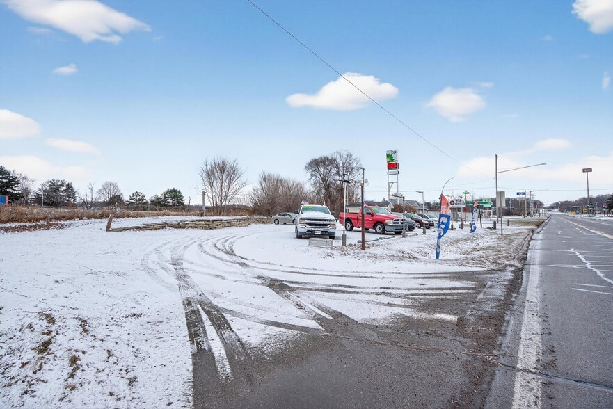 More Photos Of 6006 Ann Arbor Rd, Jackson General Retail For Sale