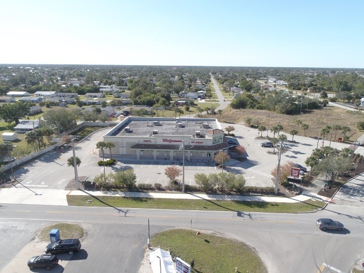 More Photos Of 3001 Tamiami Trl, Port Charlotte Drugstore For Sale