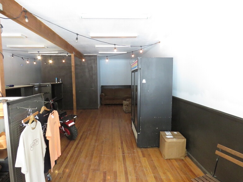 More Photos Of 23382 Crest Forest Dr, Crestline Freestanding For Sale