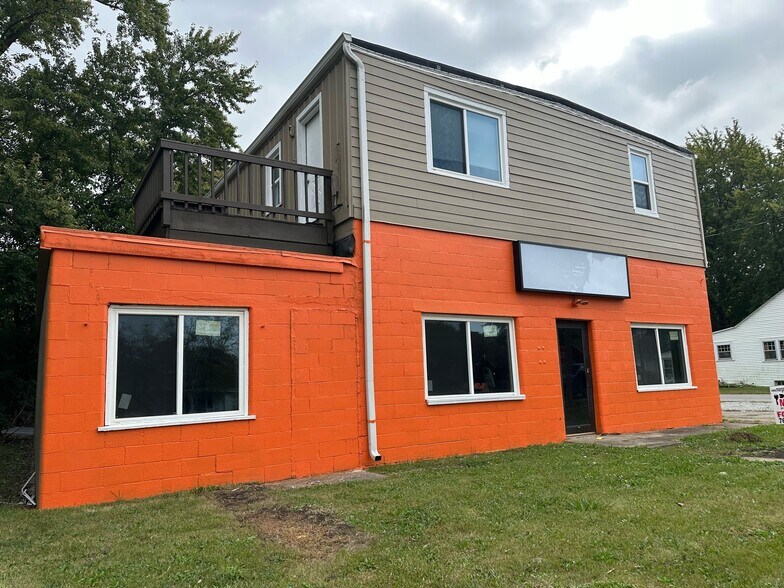 More Photos Of 1900 Broadway St, Anderson Storefront Retail Office For Sale