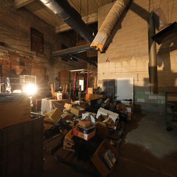 More Photos Of 551 Park Avenue, Cranston Warehouse For Sale