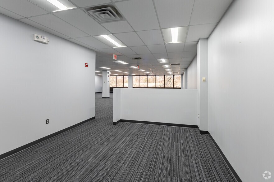 More Photos Of 600 Parsippany Rd, Parsippany Office For Sale
