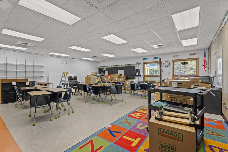 More Photos Of 414 S Church St, Endeavor Schools For Sale