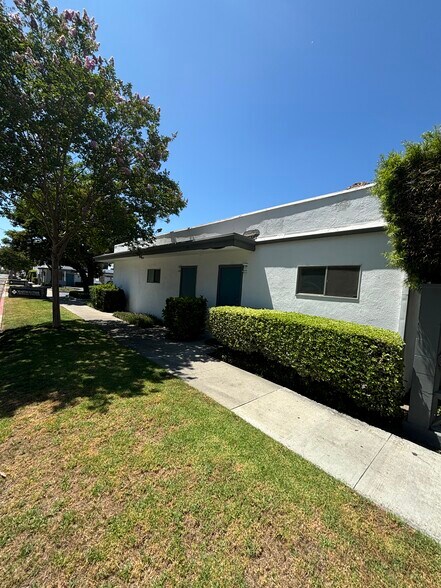More Photos Of 1741 W Romneya Dr, Anaheim Medical For Lease