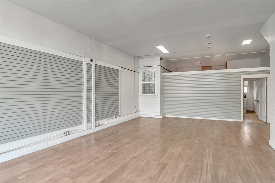 More Photos Of 1156-1158 Geneva Ave, San Francisco Flex For Sale