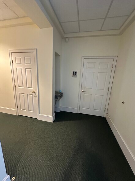 More Photos Of 1850 Bellair Blvd, Orange Park Medical For Sale