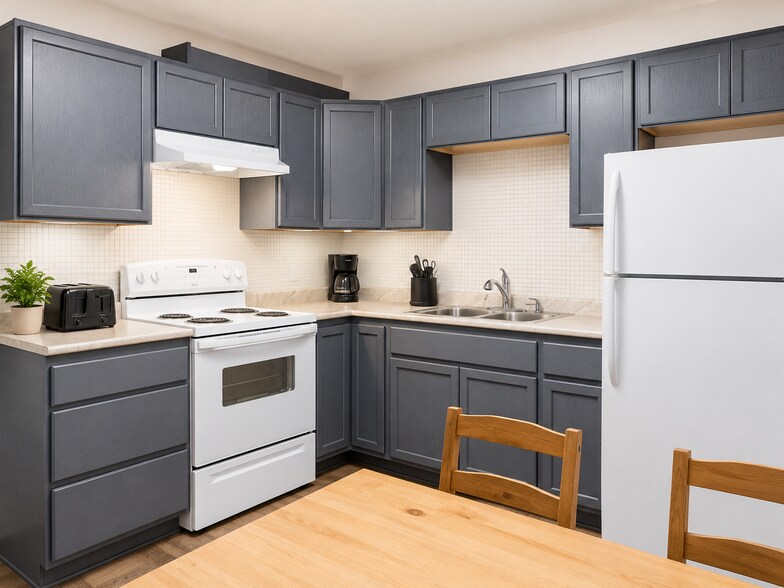 More Photos Of 18320 Stony Plain Rd, Edmonton Hotel For Sale