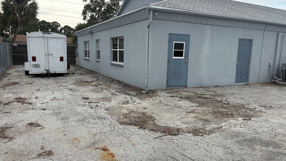 More Photos Of 7906 Leo Kidd Ave, Port Richey Warehouse For Sale