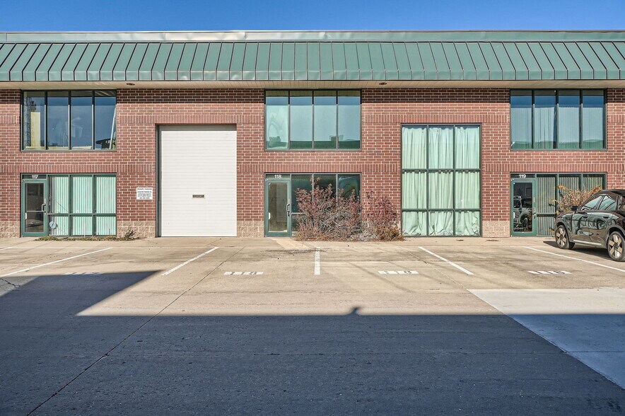 More Photos Of 11919 W I-70 N, Wheat Ridge Warehouse For Sale