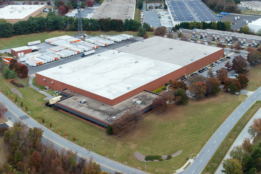 Primary Photo Of 1049 Prince Georges Blvd, Upper Marlboro Manufacturing For Lease