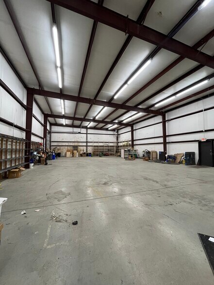 More Photos Of 4002 Sardis Dr, Monroe Light Distribution For Sale