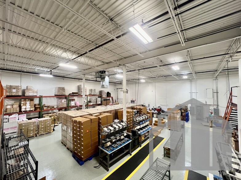 More Photos Of 41369 Vincenti Ct, Novi Light Manufacturing For Sale