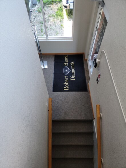 More Photos Of 14640 W Greenfield Ave, Brookfield Office Residential For Lease