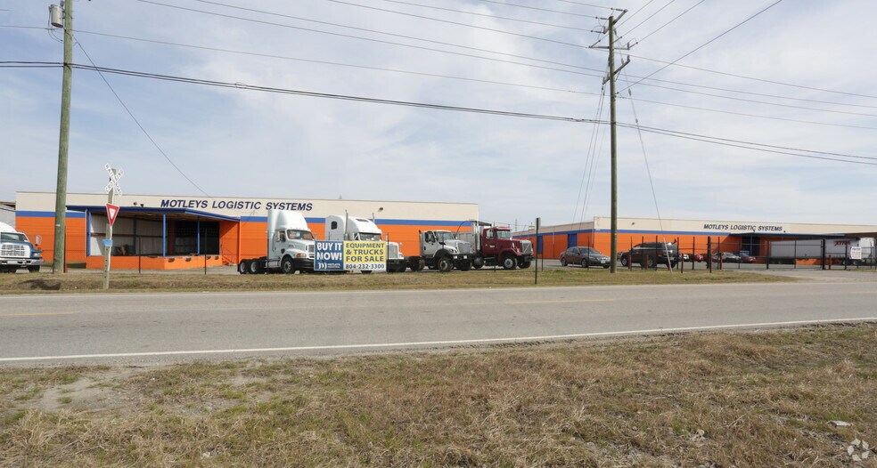 More Photos Of 2700 Deepwater Terminal Rd, Richmond Warehouse For Lease