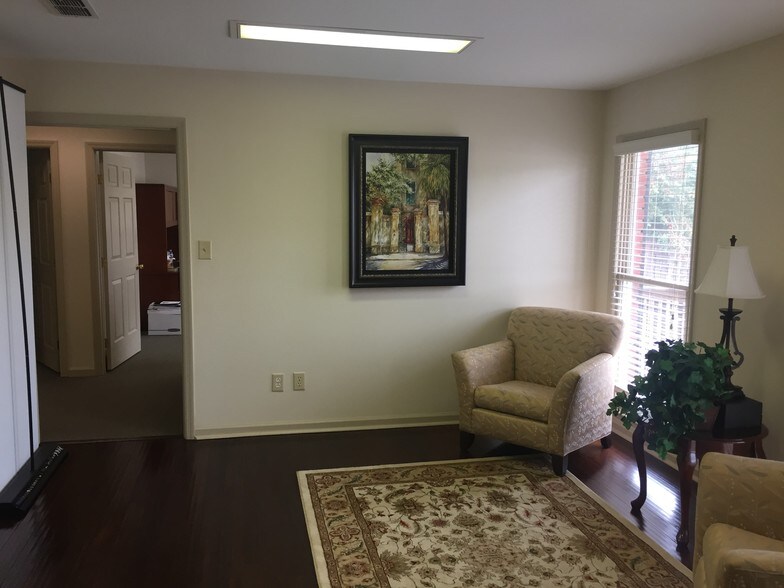 More Photos Of 149 Davis Rd, Augusta Office For Lease
