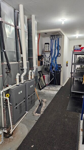 More Photos Of 2535 N Boulevard, Idaho Falls Office For Lease