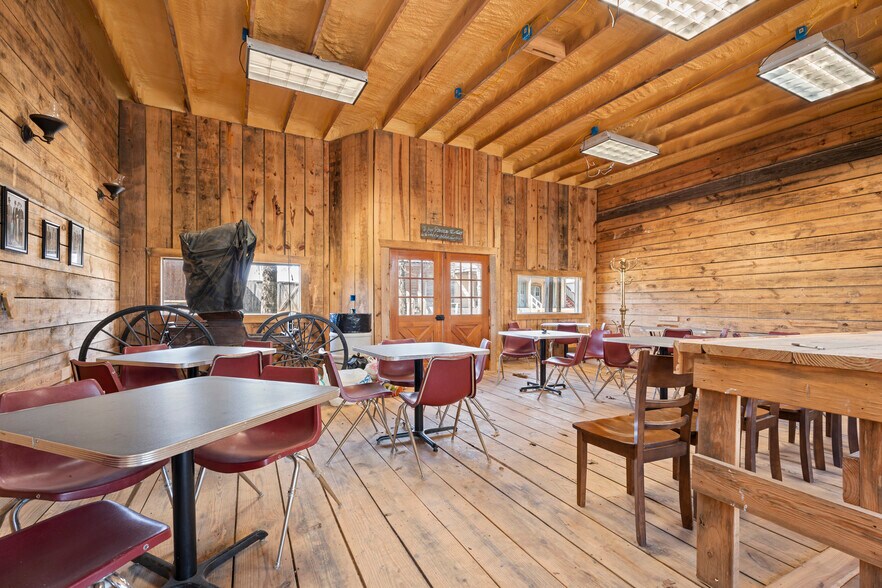 More Photos Of 40082 County Road 591, Jay Apartments For Sale