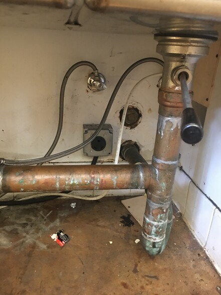 More Photos Of 798 S Van Ness Ave, San Francisco Storefront For Lease