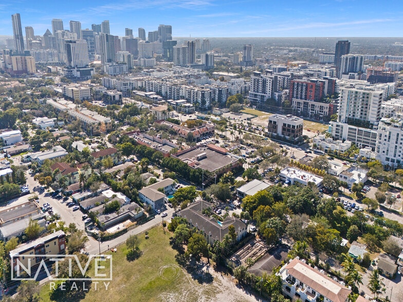 More Photos Of 718 NE 7th Ave, Fort Lauderdale Multifamily For Sale