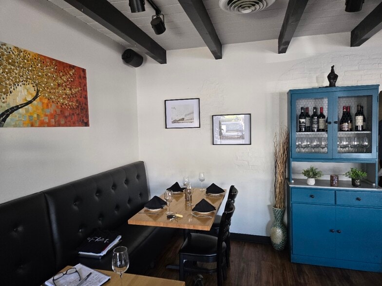 More Photos Of 3320 E Thousand Oaks Blvd, Westlake Village Restaurant For Lease