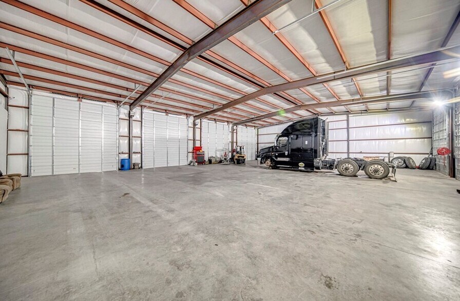 More Photos Of 1850 N FM 866, Odessa Warehouse For Sale