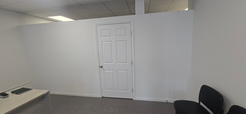 More Photos Of 50 Main St, Hempstead Medical For Lease