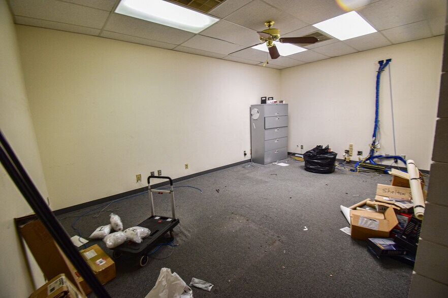 More Photos Of , Tuscaloosa Unknown For Sale