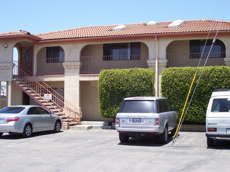 Primary Photo Of 1540 Pioneer Way, El Cajon Office For Lease