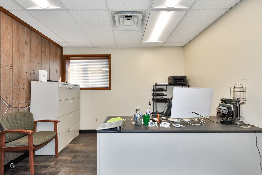 More Photos Of 4485 Route 71, Oswego Warehouse For Lease