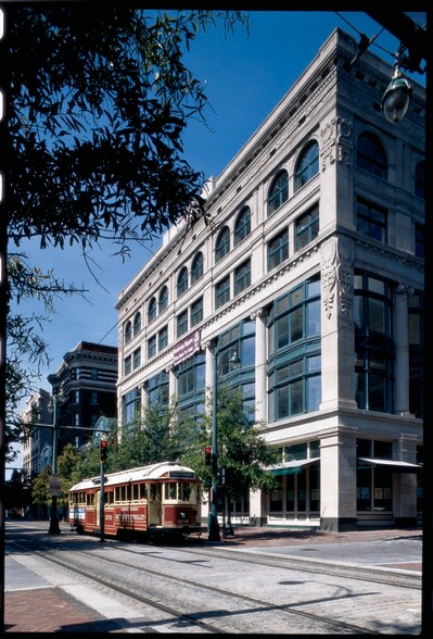 More Photos Of 119 S Main St, Memphis Office For Lease