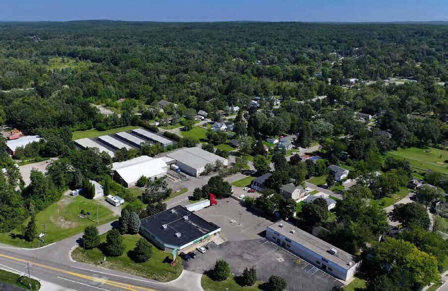More Photos Of 85 Myron St, Ortonville Warehouse For Sale