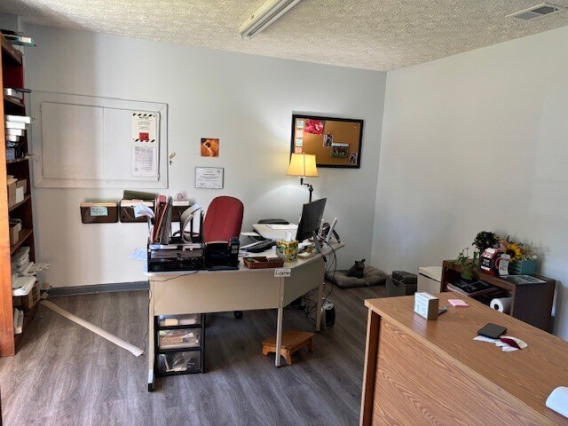 More Photos Of 1893 Talking Rock Rd, Jasper Warehouse For Lease