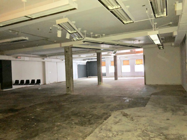 More Photos Of 9 N Wabash Ave, Chicago Loft Creative Space For Lease