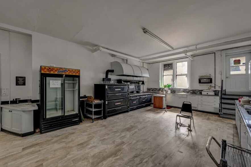 More Photos Of 720 Delaware St, Scranton Religious Facility For Sale