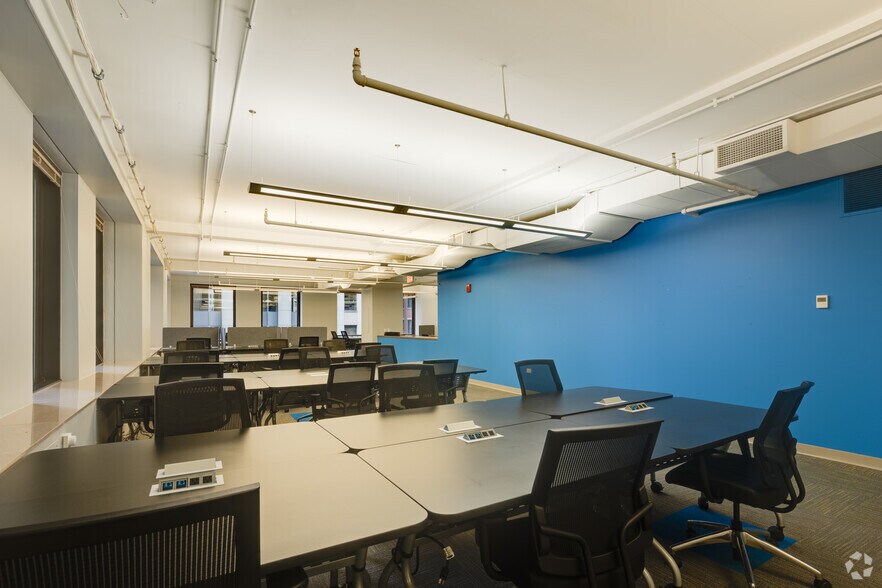 Photo of 8th Floor Ste 820