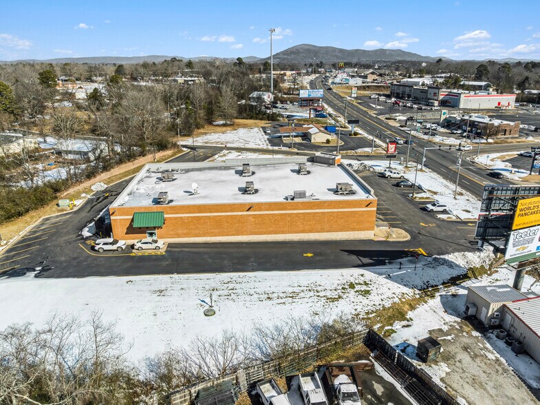 More Photos Of 1800 Airport Rd, Hot Springs Drugstore For Sale